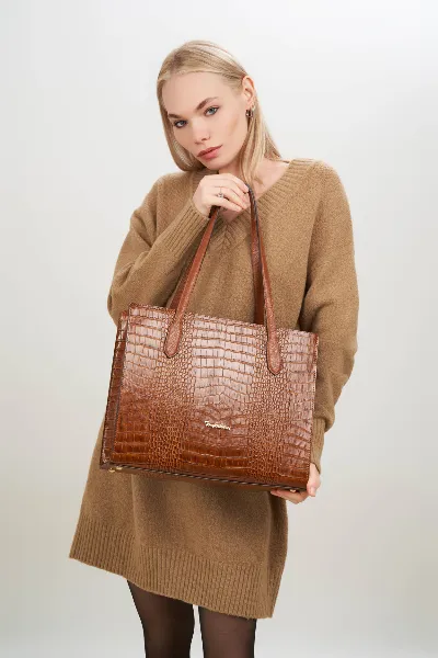 Winter Faux-Fur Coat & Black Leather Handbag Studio Model Editorial (#10736)